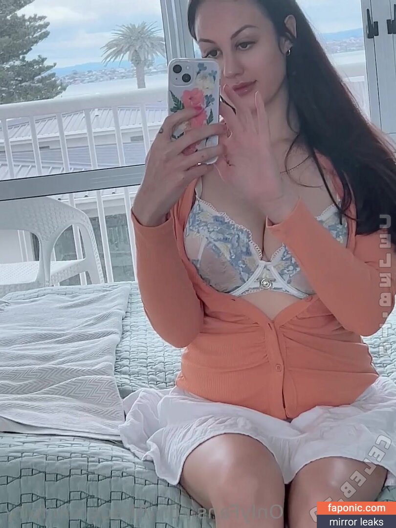 realboujeemom, the_boujeemommy, thegeminifairy Nude Leaks OnlyFans Photo #16
