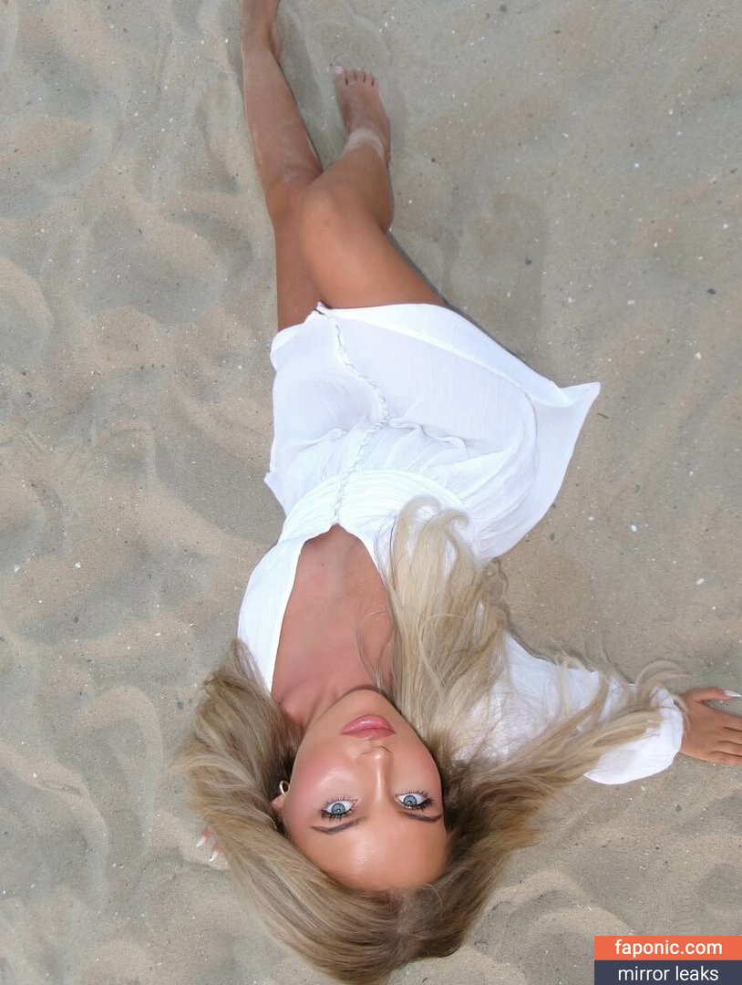 Alicia Johnston