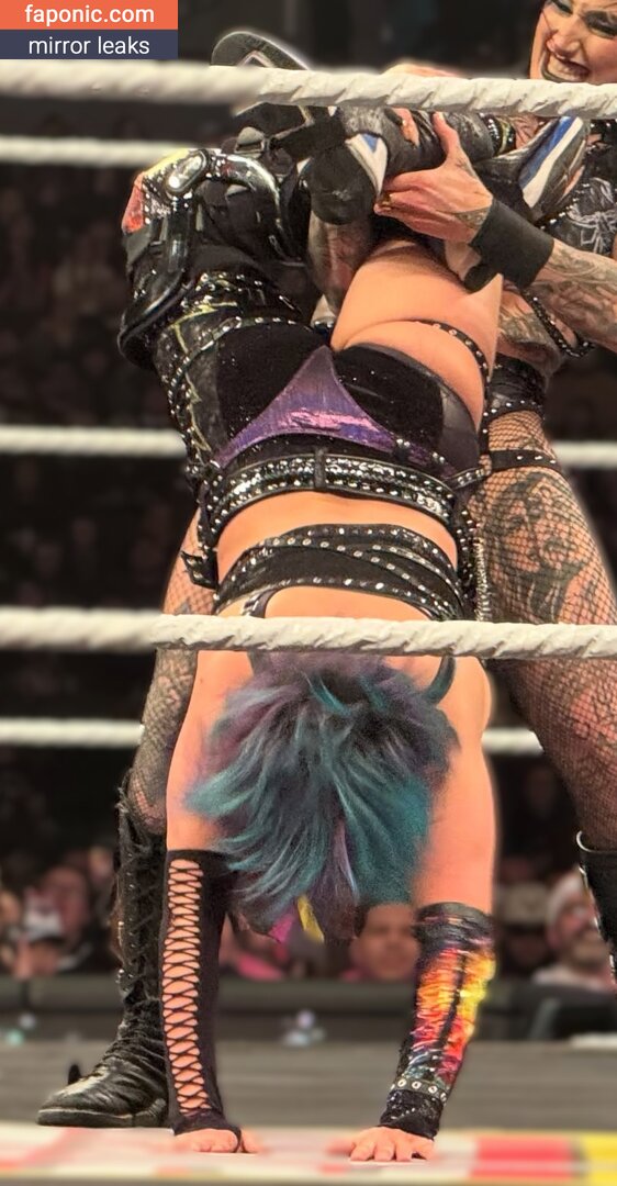 Asuka WWE