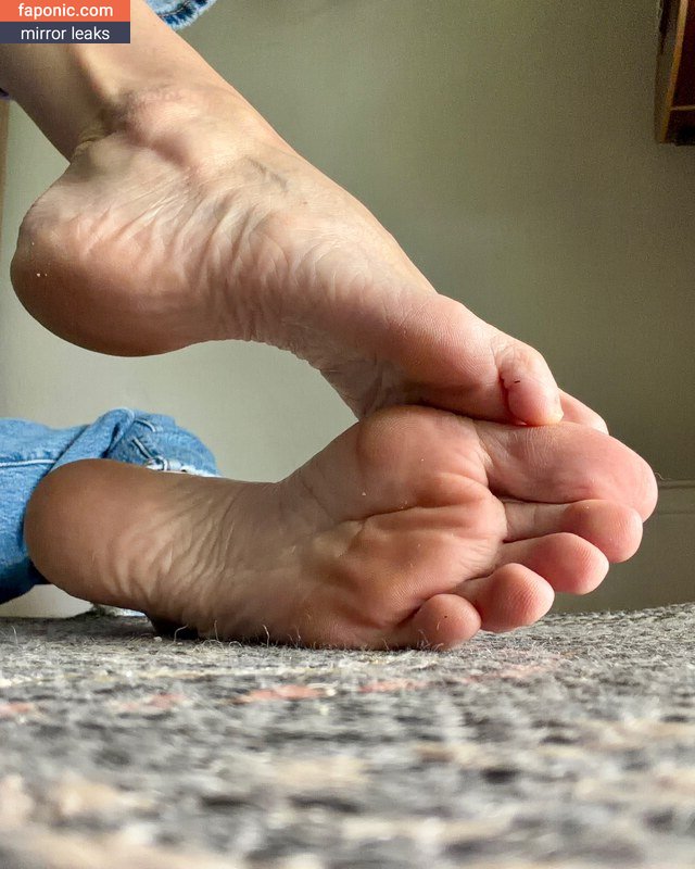 Barearchedbeauty