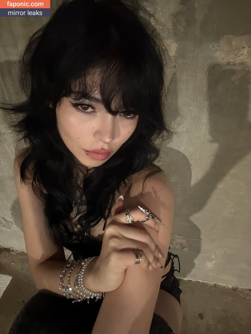 bbaybeebirkin / chocoostrabieee / riukumabear / lilpinkiezzz