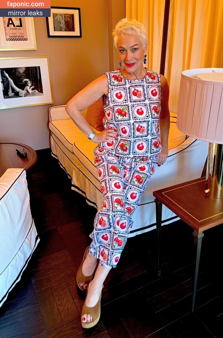 Denise Welch