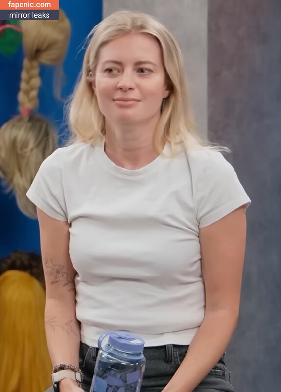 Elyse Willems