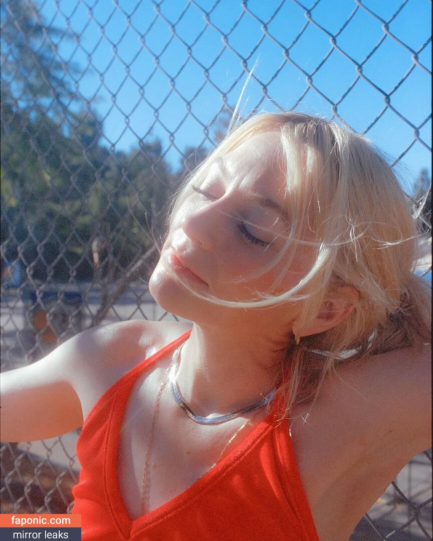 Emily Kinney