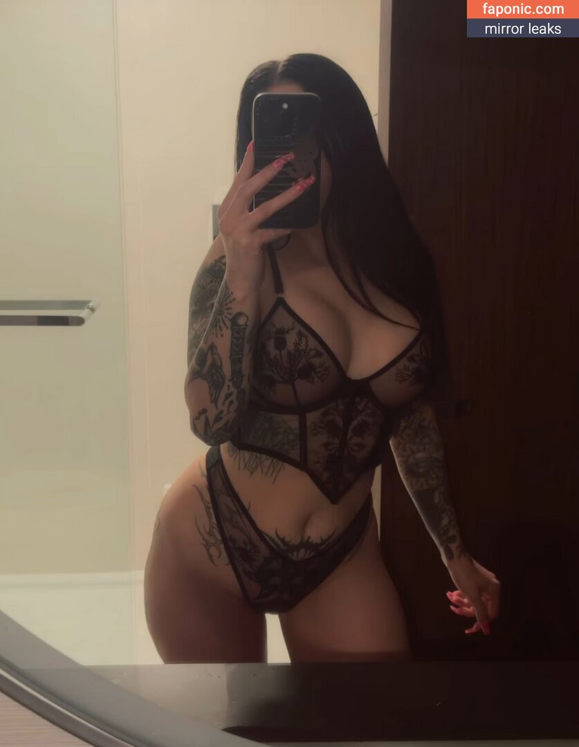Josie Peach