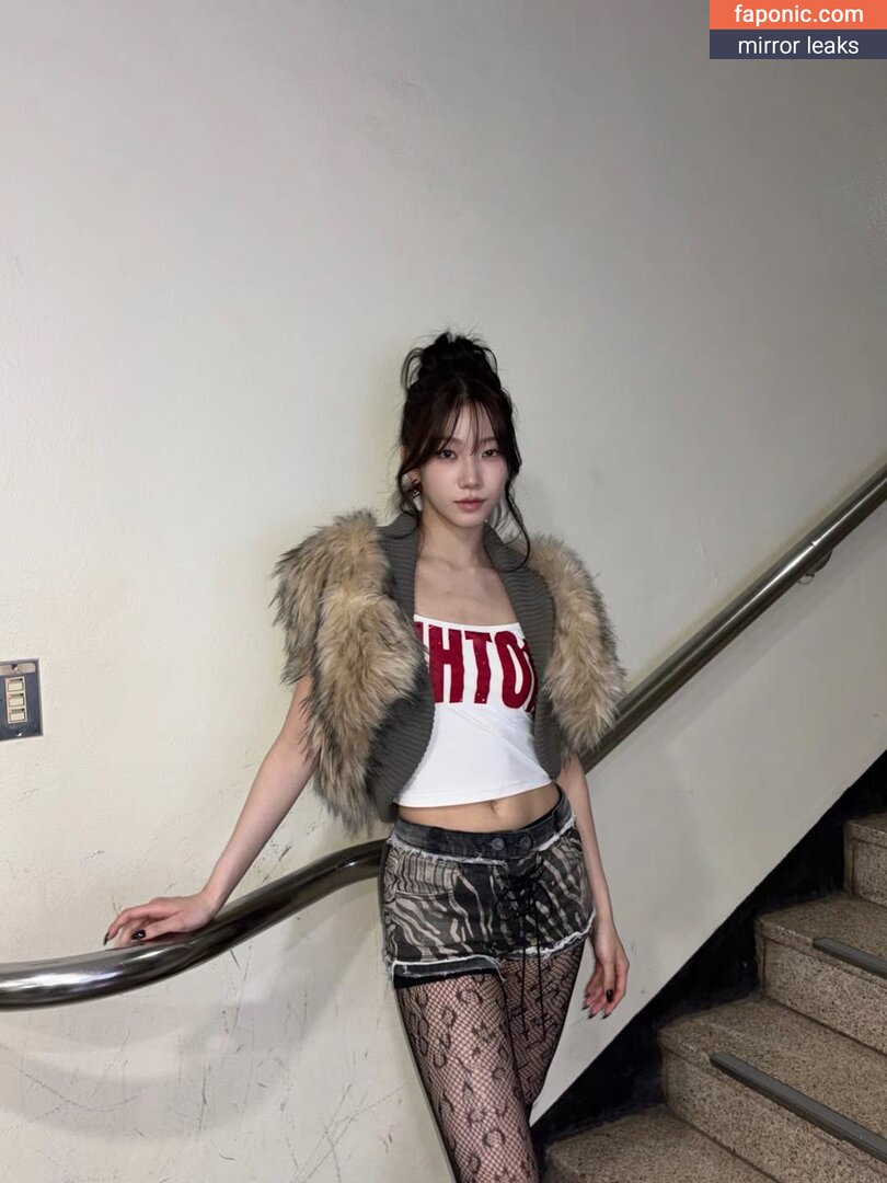 Kazuha Nakamura 中村 一葉