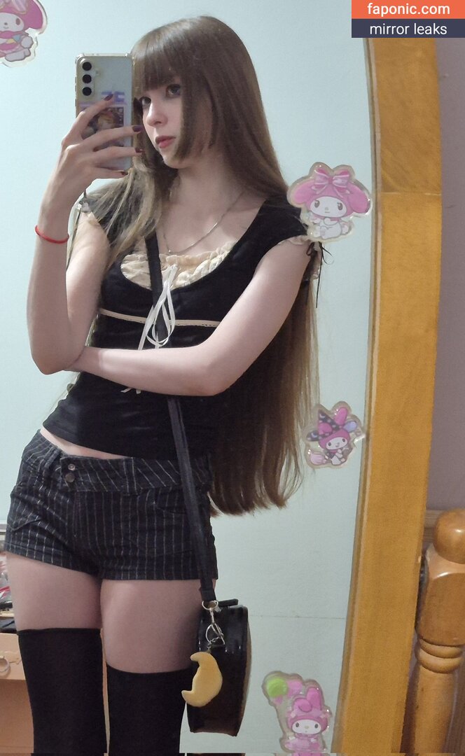 Kiki Glitter Cosplay