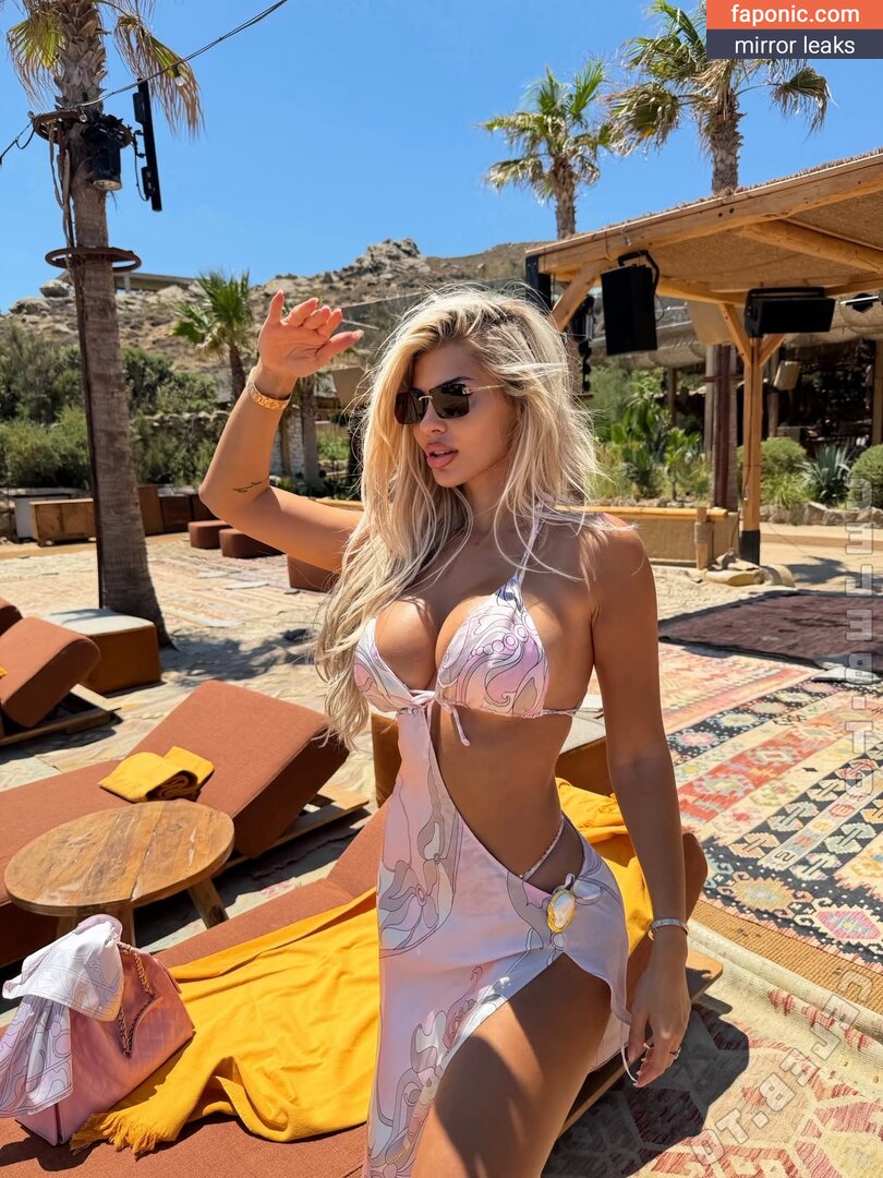 Luana Vjollca
