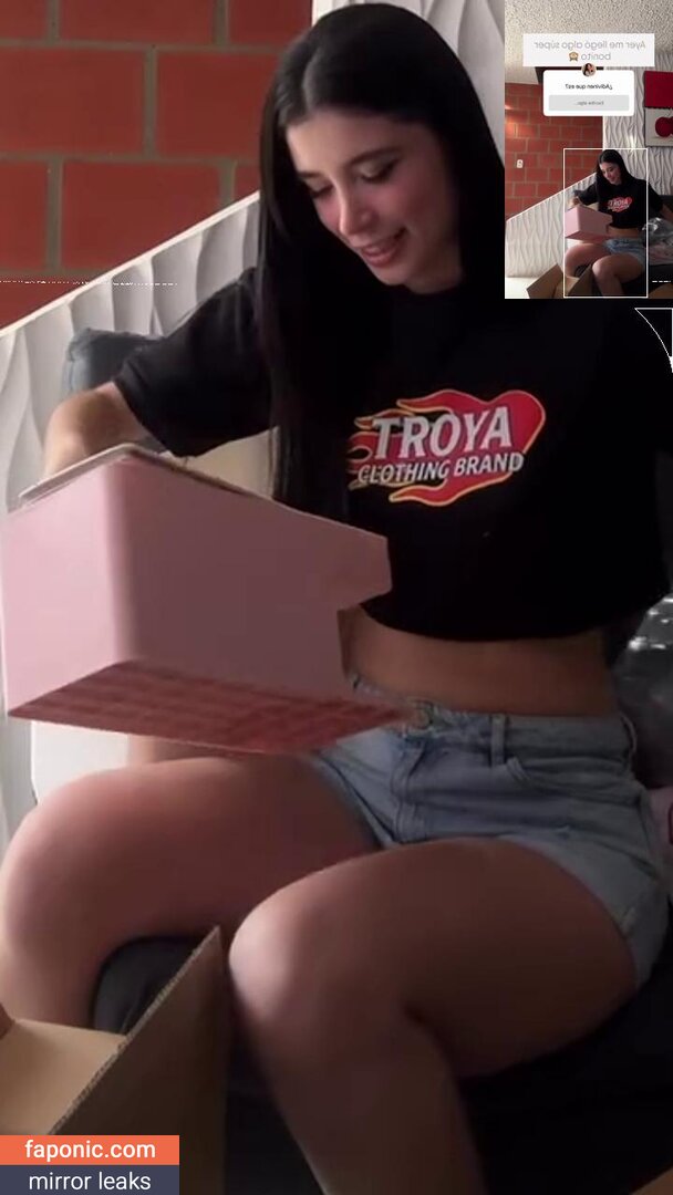 Luisa Valencia