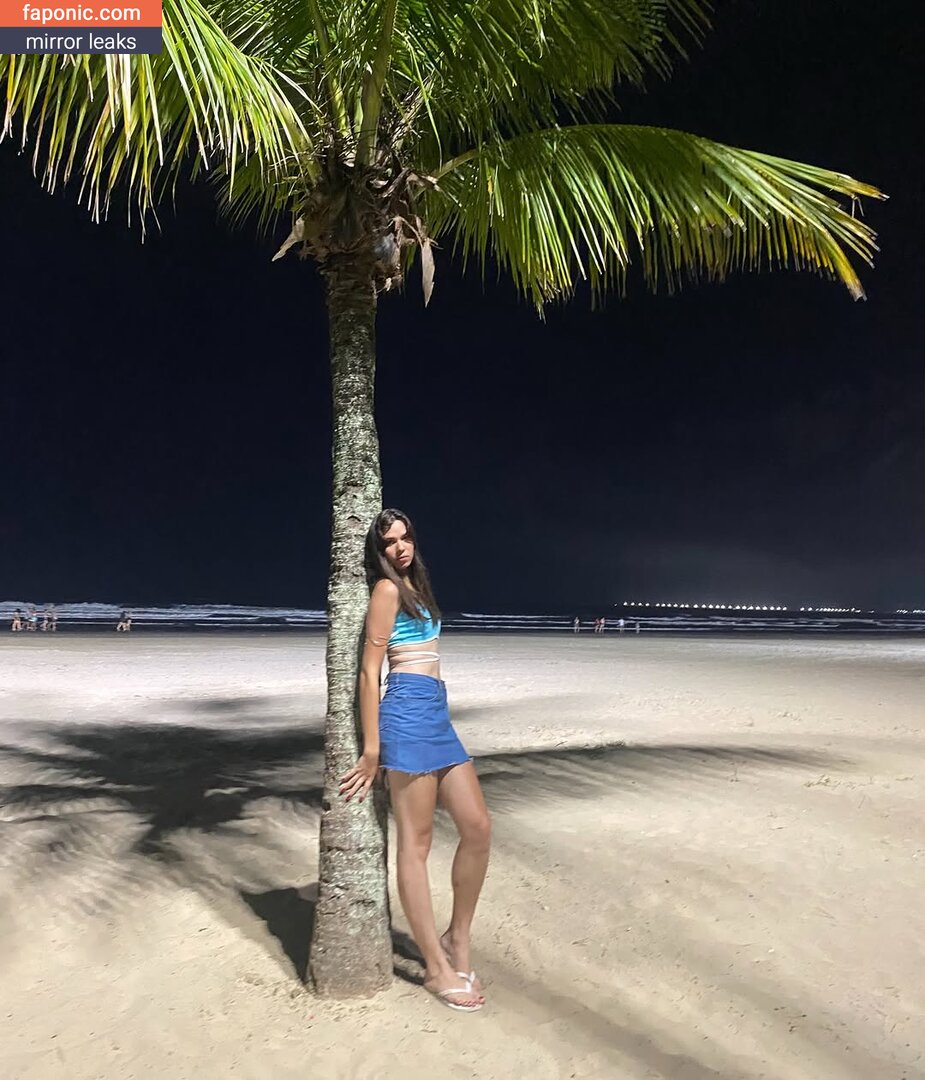 L&iacute;via Viturino Liv.viturino
