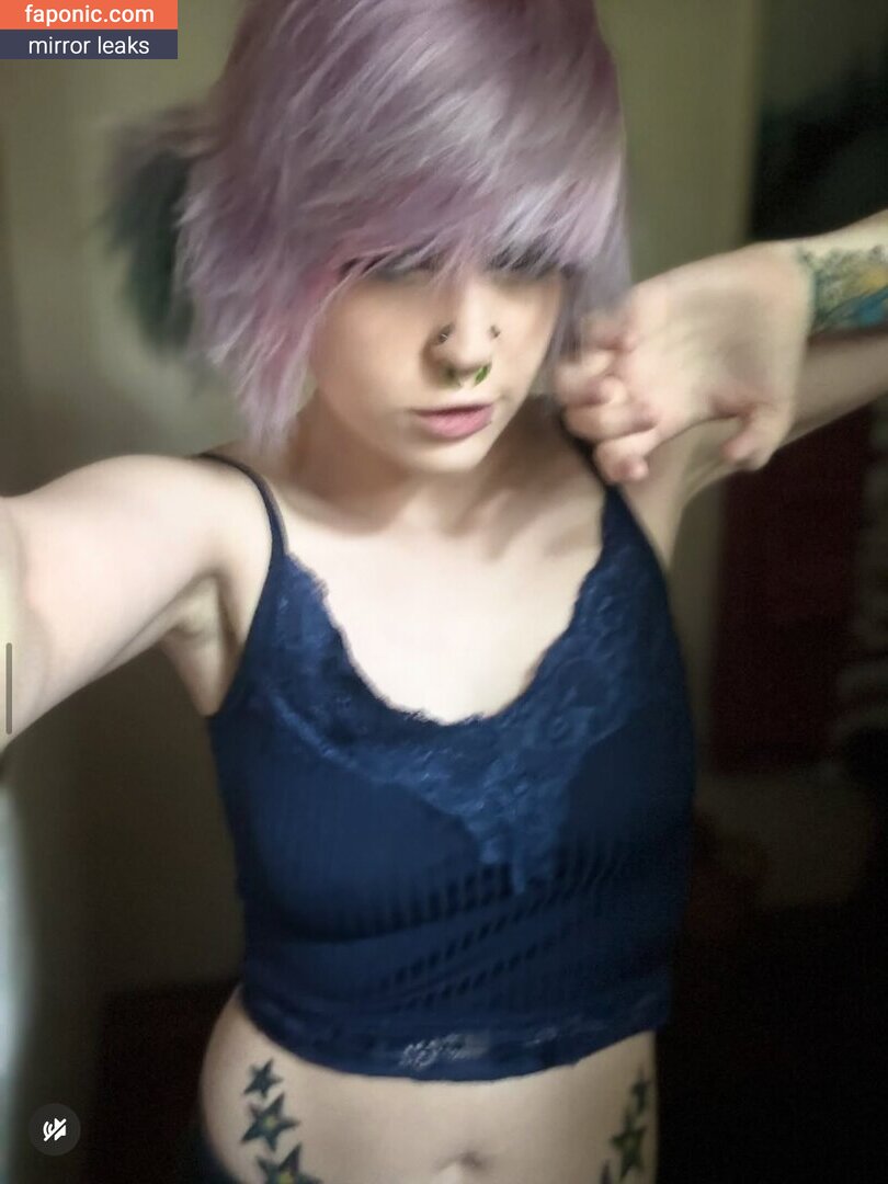 mushroomfairy666,
