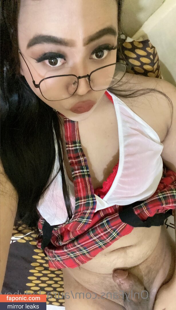 Naughtyaura