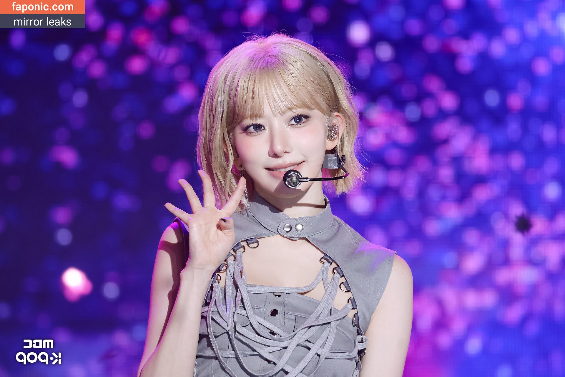Sakura Miyawaki 宮脇 咲良