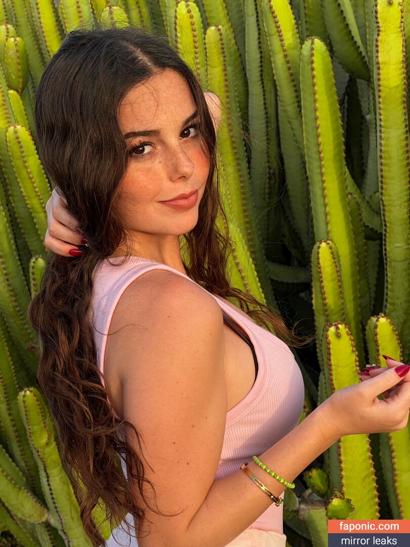 Sara Trujillo Brito ; Saaratb