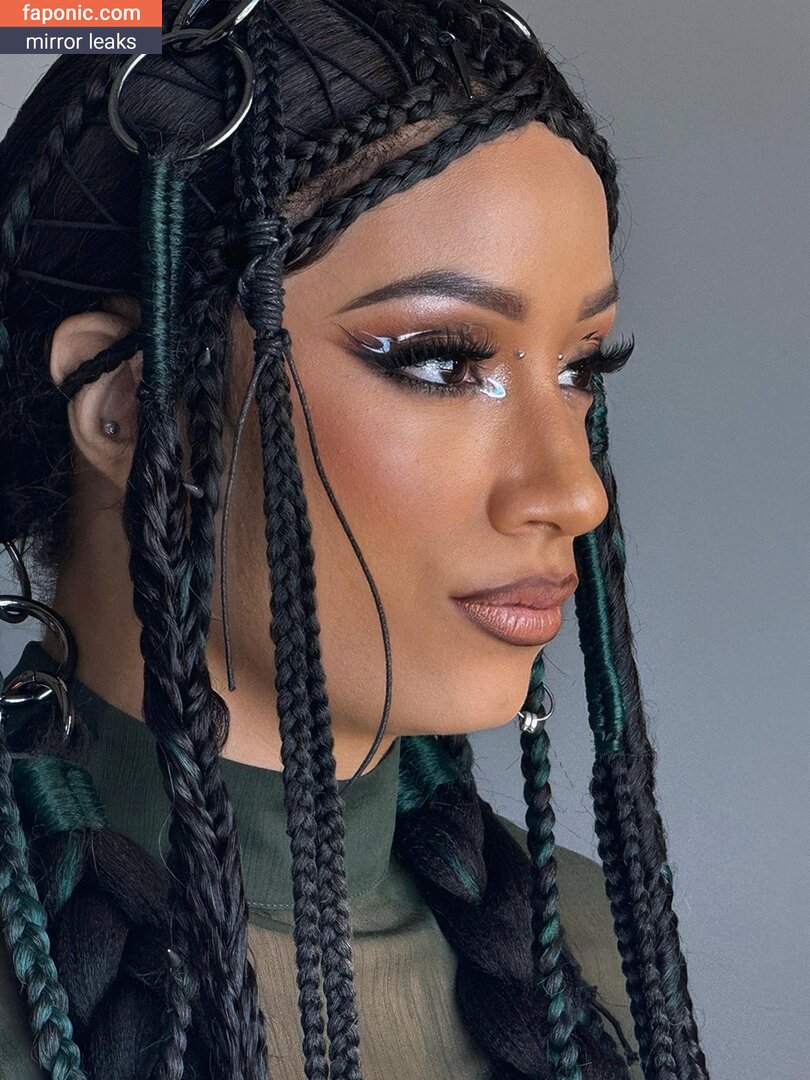 Sasha Banks
