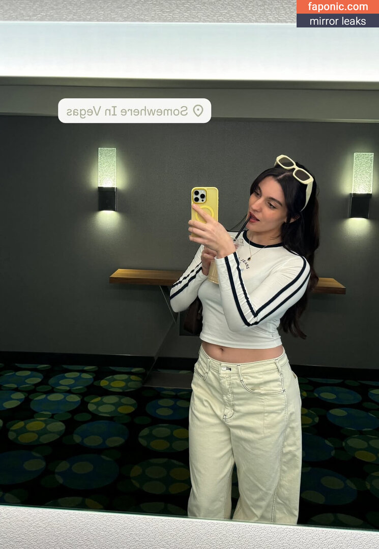 Taya Miller / Tayamillerr