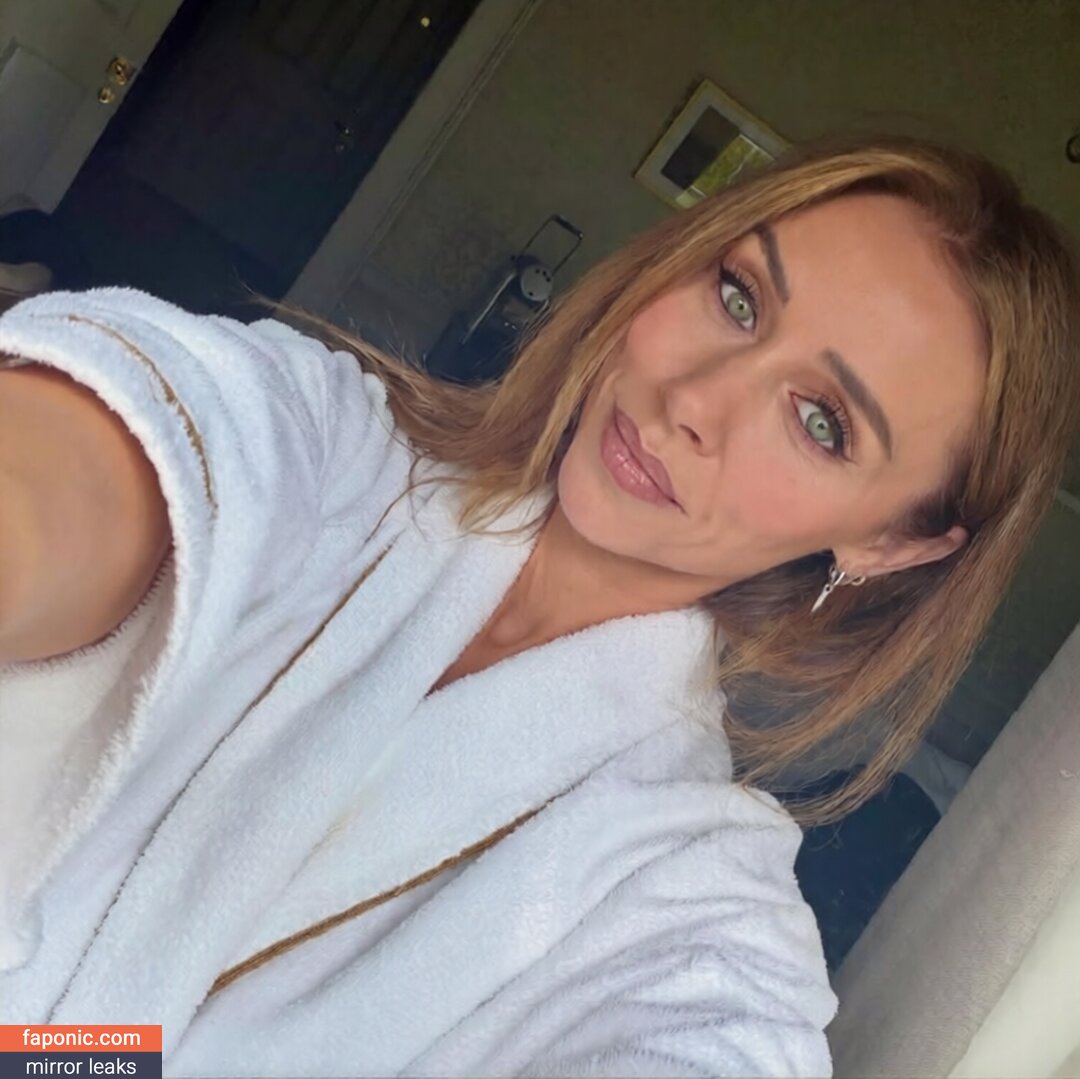 Una Healy