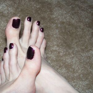 Violet's Toes (Violet's Perfect Feet