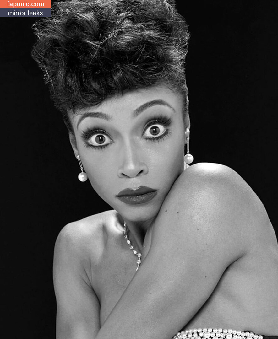 Yaya DaCosta