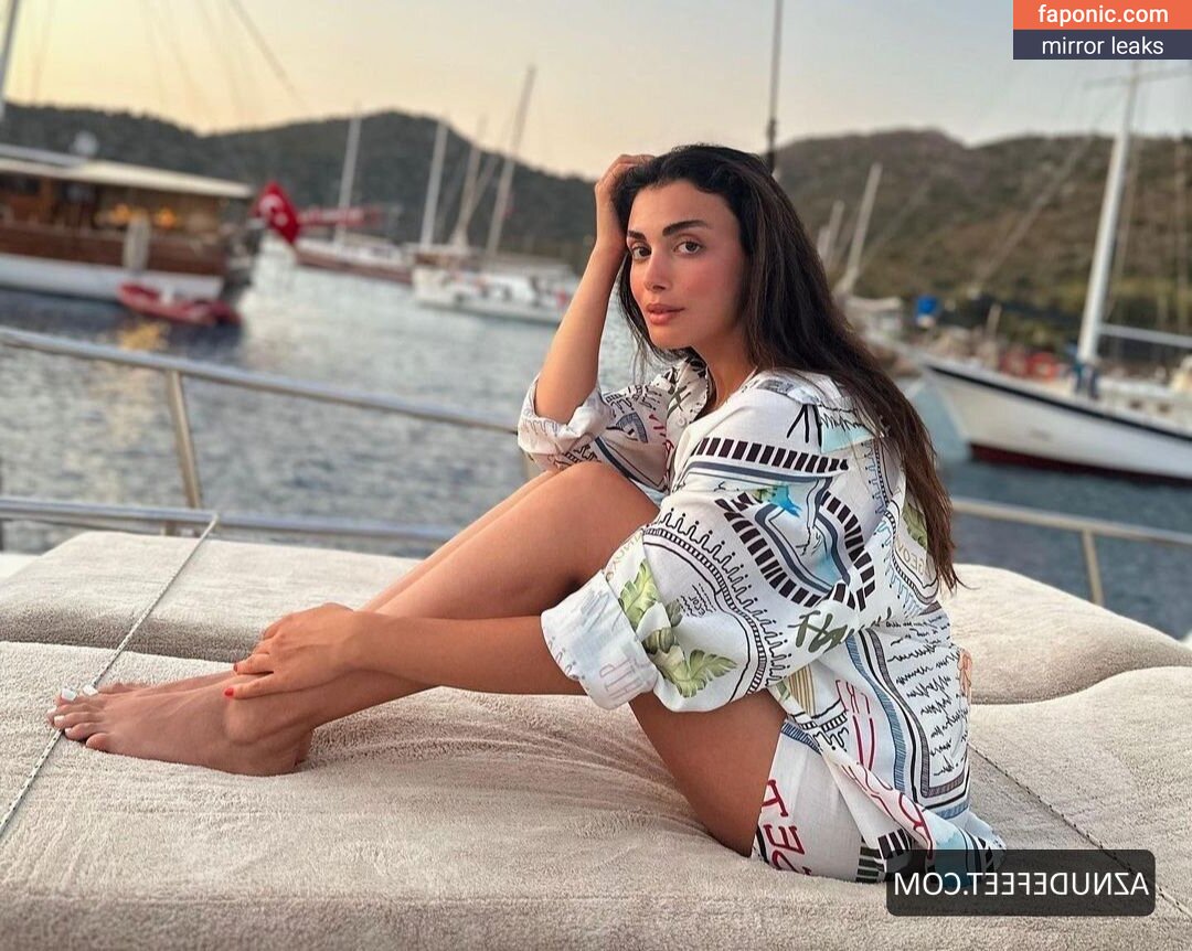 özge_yagiz
