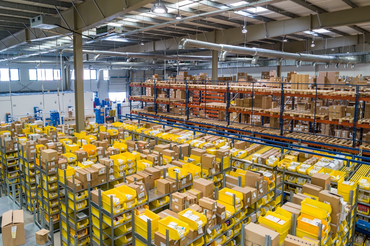 Eco friendly shipping boxes warehouse